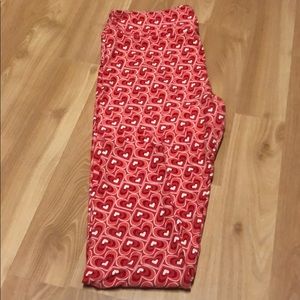 Tall & Curvy Heart Print LuLaroe leggings